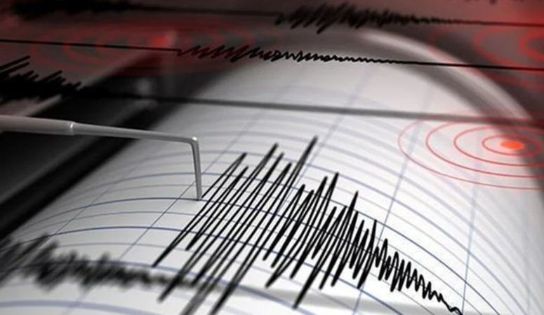 Marmara’da 4.1 büyüklüğünde deprem: İstanbul’da da hissedildi