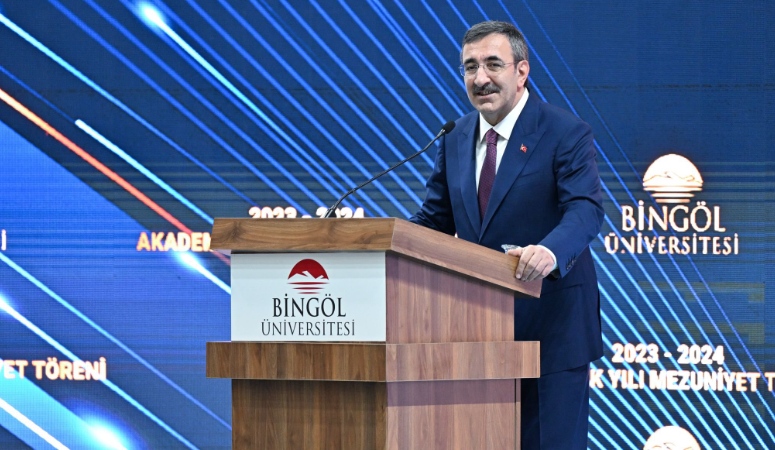 Bingöl’de mezunlar iş bulamıyor… Cevdet Yılmaz öğrenci sayısıyla ‘övündü’