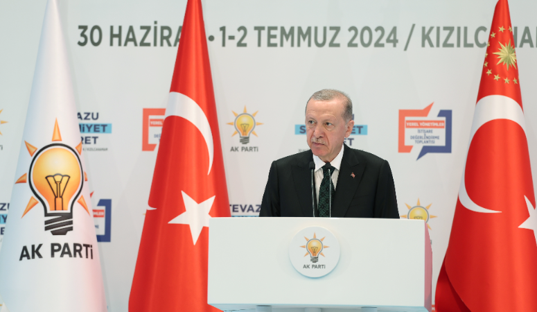 Erdoğan: Ekmekten suya her şeye zam yapıyorlar