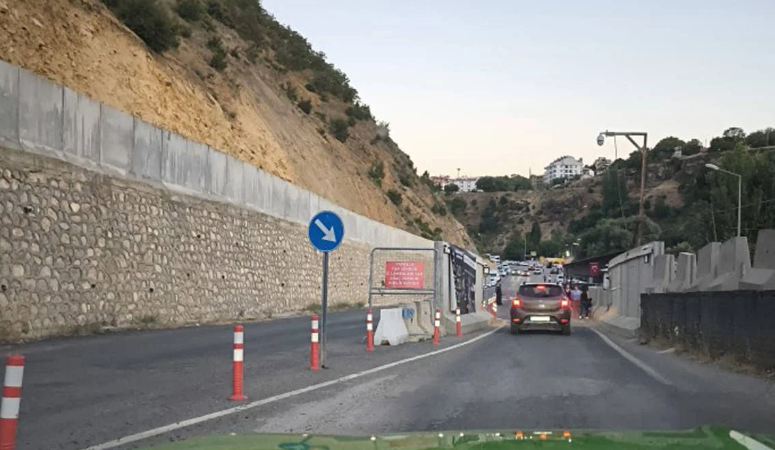 GBT işkencesi: Eve, işe ya da restorana gitmek için her gün kimlik kontrolünden geçiyorlar