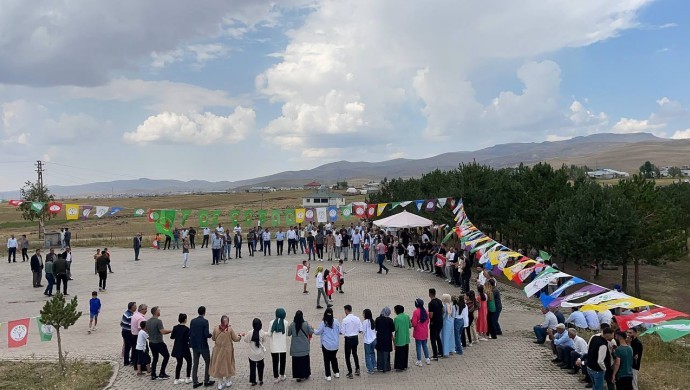 Erzurum’da halay tutuklamalarına karşı ‘halay şöleni’ etkinliği