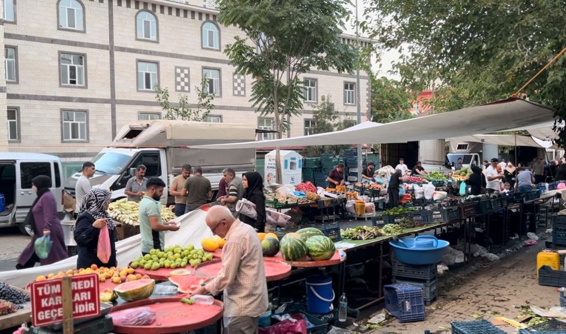 Bingöl'de birçok pazarcı tezgahlarında