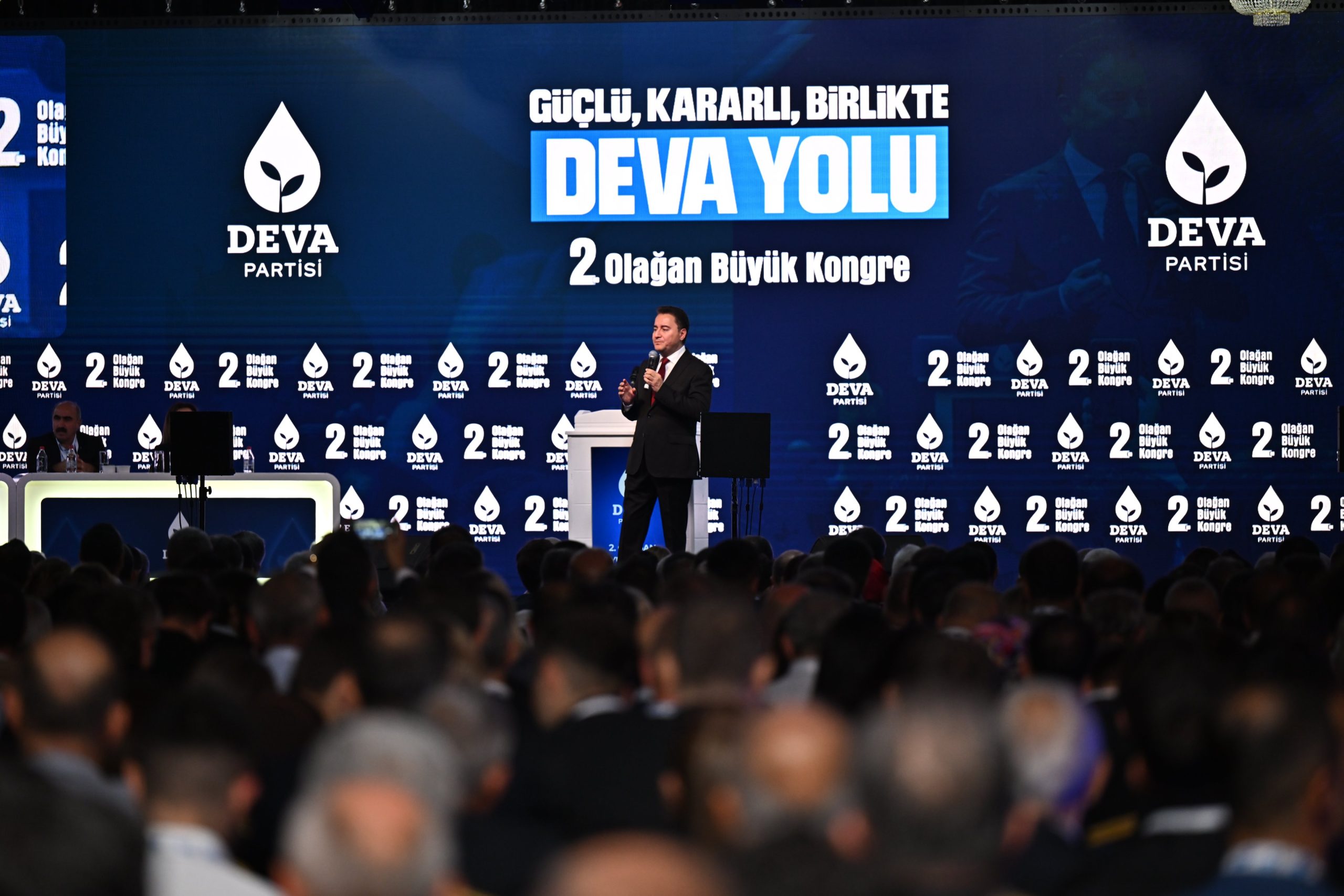 DEVA Partisi’nde kongre tamamlandı, yeni genel başkan seçildi