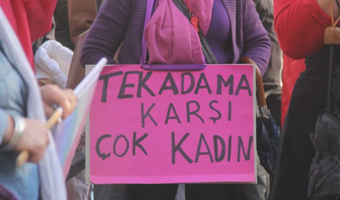 Kadınların tek başına bekarlık