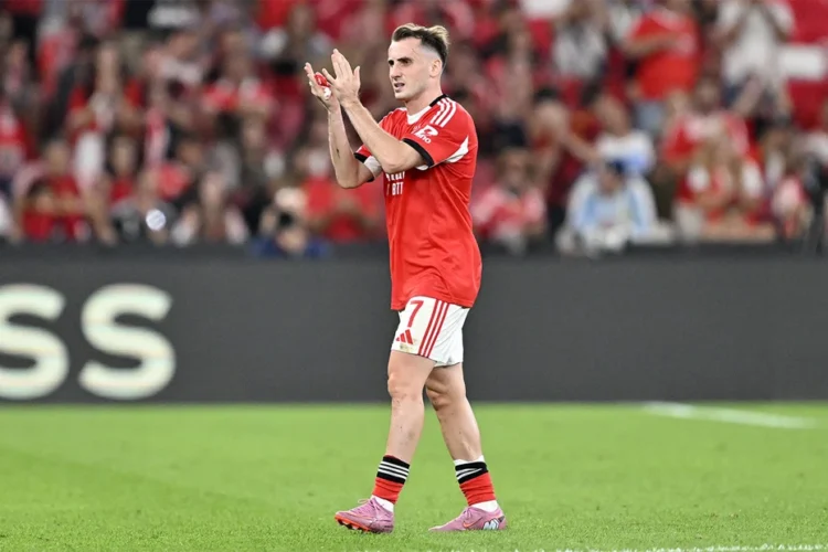 Kerem Aktürkoğlu Fenerbahçe’de! Benfica’dan Resmi Açıklama: 22,5 Milyon Euro’luk Transfer