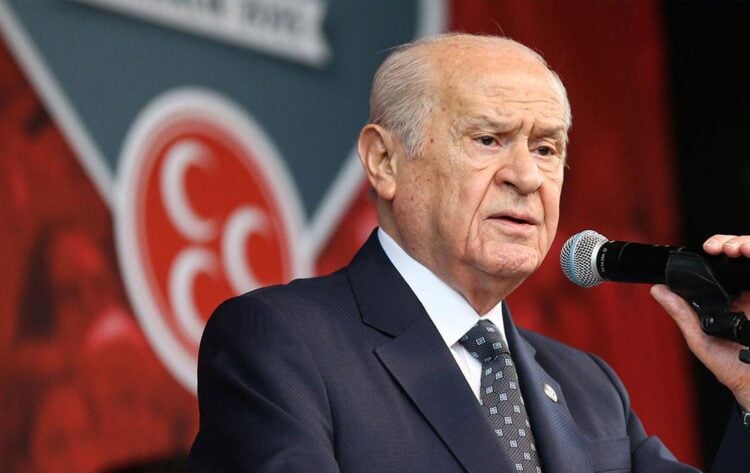 Devlet Bahçeli'den Gündeme Dair Çarpıcı Açıklamalar: Barış Süreci, DEM Parti, Sosyal Medya ve Erdoğan'ın Adaylığı