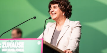 Bingöl’den Köln’e Bir Mücadelenin Portresi: Berivan Aymaz