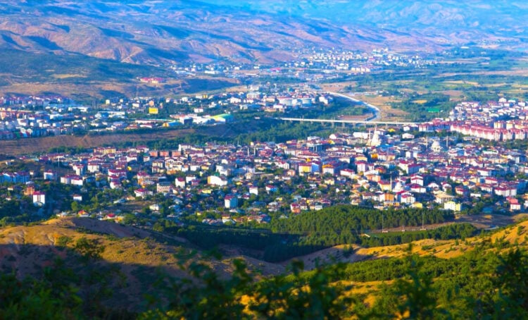 Bingöl'de Belediye Sınırladı Genişletildi: 'Yeni Alanlara İhtiyaç Var'
