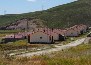 Depremin Üzerinden 5 Yıl Geçti: Bingöl'de Deprem Konutlarında Su ve Altyapı Sorunları Devam Ediyor