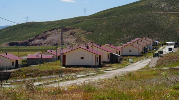 Depremin Üzerinden 5 Yıl Geçti: Bingöl'de Deprem Konutlarında Su ve Altyapı Sorunları Devam Ediyor