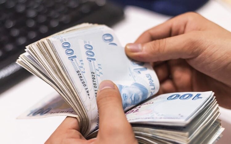 Merkez Bankası Faiz İndirimi ve Mevduat Faiz Oranları: Bankalar 200 Baz Puanlık Düşüşe Erken Başladı