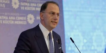 Anayasa Mahkemesi'nden Mehmet Murat Çalık'a Tahliye Darbesi: Beylikdüzü Belediye Başkanı Tutuklu Kalacak!