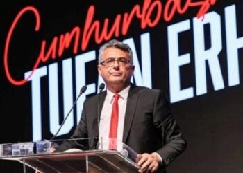 Kuzey Kıbrıs'ta Seçimi Muhalifler Kazandı: Tatar'ın Yenilgisi, Federasyon Tezini Güçlendirir mi?