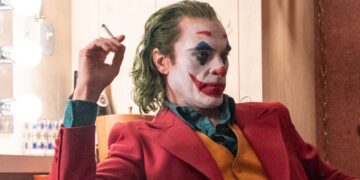 Joker Filmi Analizi: Arthur Fleck'in Karanlık Dönüşümü ve Toplumun Aynası