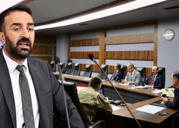 Hülakü'den Vali Usta'ya: Şehirde Yönetim Zaafiyeti Var