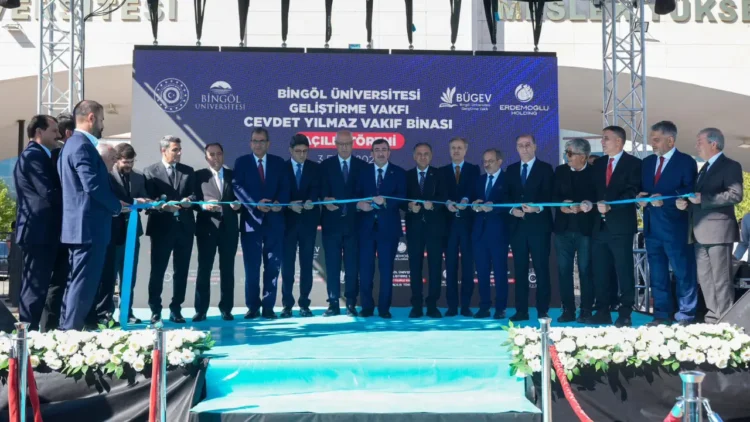 Cumhurbaşkanı Yardımcısı Cevdet Yılmaz Bingöl'de: BÜGEV Açılışına Katıldı