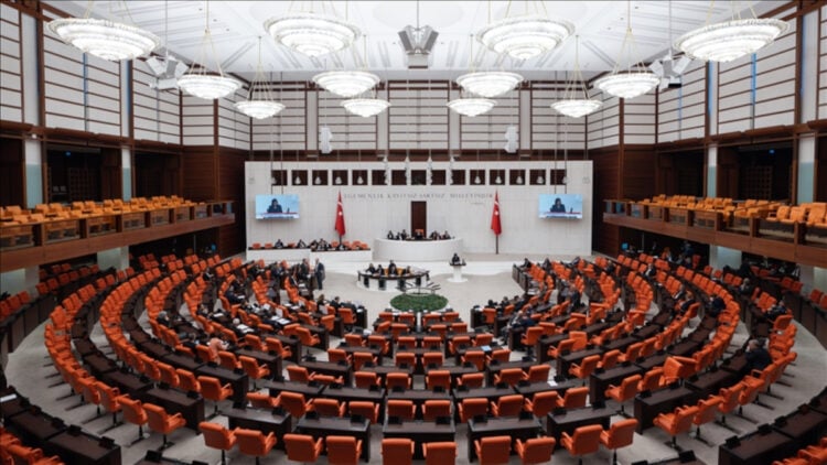 Yeni Yasama Yılı Bugün Başlıyor: CHP ve TİP Törene Katılmayacak