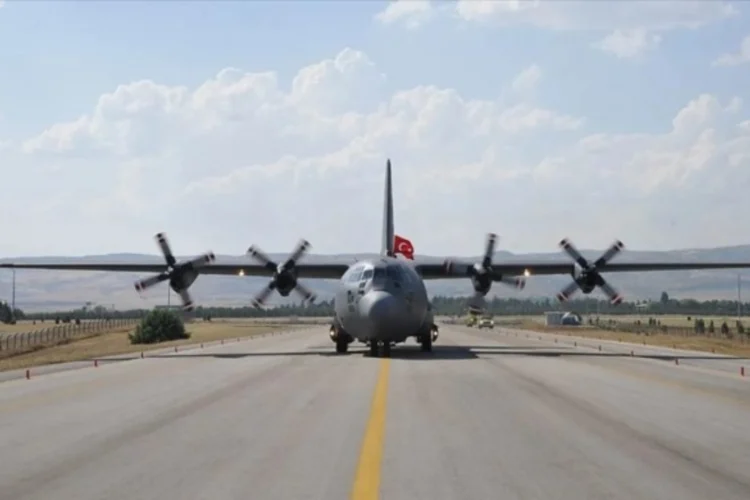Türkiye'ye Giden Askeri Kargo Uçağı Gürcistan'da Düştü
