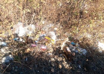 450 Yıl Sonra Hala Orada Olacak: Az Tepesi’ndeki Çöpler Geleceğimizi Zehirliyo