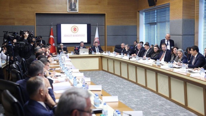 11. Yargı Paketi Adalet Komisyonu'nda Kabul Edildi: Paket İçeriğinde Neler Var?