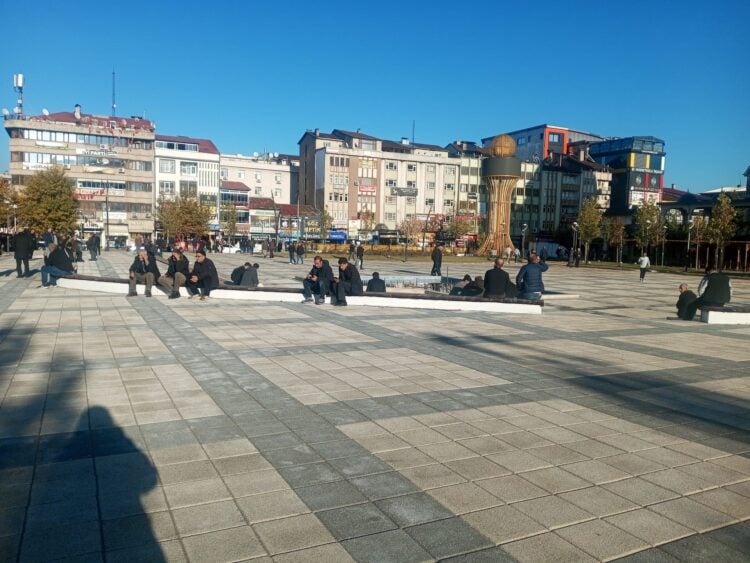 Bingöl'de Kent Meydanı Açılıyor