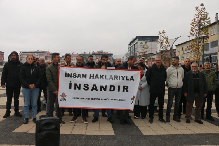İHD Bingöl Temsilciliği'nden İnsan Hakları Günü'nde Barış ve Adalet Çağrısı