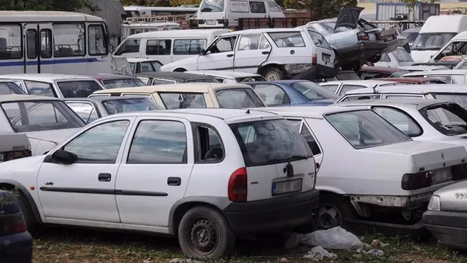 Hurda Araç Teşviki Yeniden Gündemde: MHP'li İsim 'Geliyor Gelmekte Olan' Diyerek Duyurdu