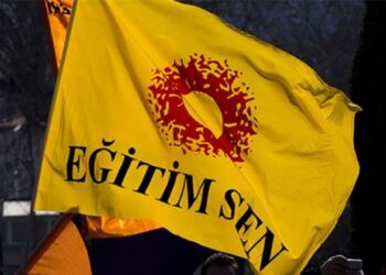 Eğitim Sen'den yarıyıl karnesi: Okullarda temizlik sorunu kronikleşti