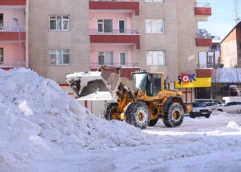 Bingöl'de Okullara Kar Tatili: 12 Ocak Pazartesi Günü Eğitim-Öğretime Ara Verildi!