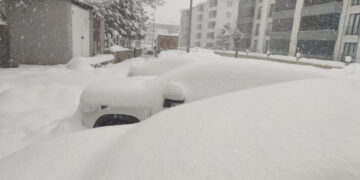 Bingöl’de beyaz esaret: 280 köy yolu kapandı, ana arterlerde TIR yasağı başladı