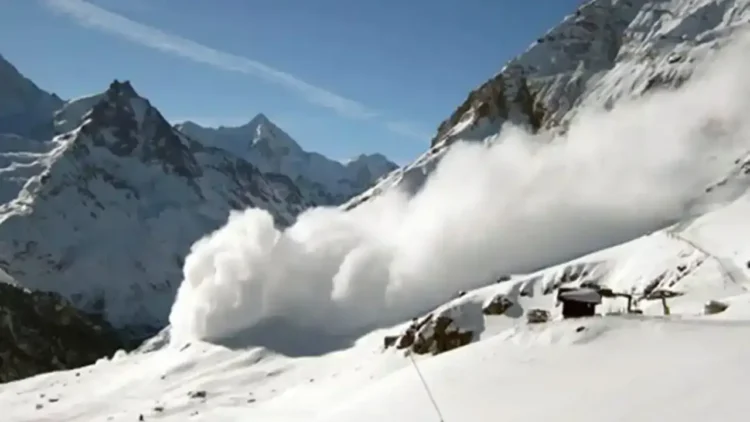 Meteoroloji'den Bingöl ve Çevre İllere Kritik Çığ Uyarısı: 5 Ocak'a Kadar Dikkat!