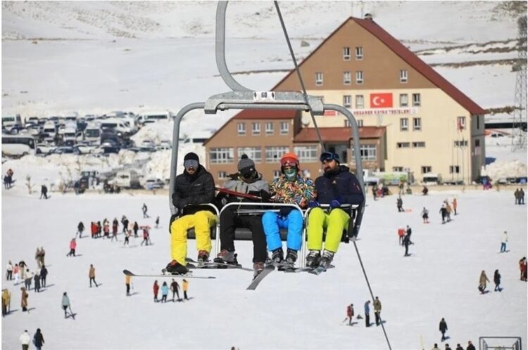 Hesarek Kayak Merkezi Kapılarını Açıyor: 15 Ocak’ta Sezon Başlıyor