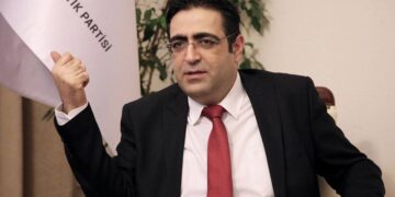 İdris Baluken’den Yeni Yıl Muhasebesi: "Barış, Yönünü Belirleyenlerin Yoludur"