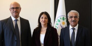 İmralı'da kritik görüşme tamamlandı: DEM Parti heyeti yarın açıklama yapacak