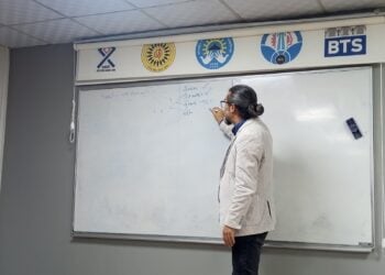 Bingöl'de Anadili Etkinlikleri | Mursel Bek: "Her evi bir okula çevirmeliyiz"