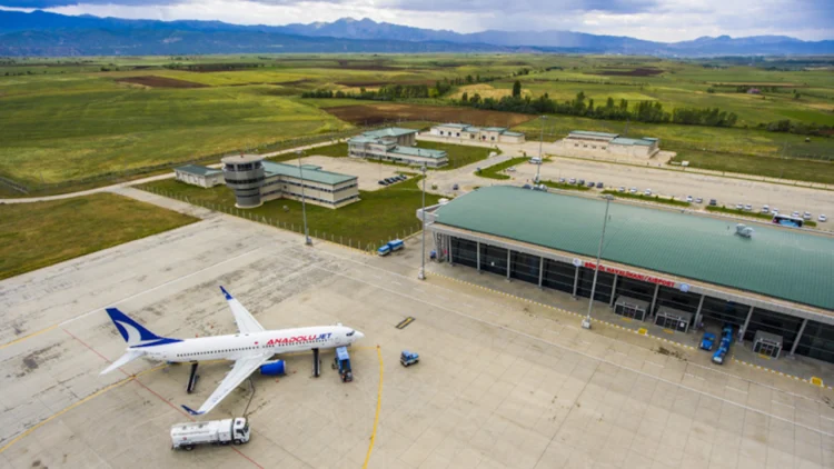 Bingöl Havalimanı 14 ay kapatılıyor: 'Olası depremde kapasite yetersiz kalabilir'