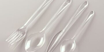 Türkiye'de plastik çatal, tabak ve pipetler yasaklanıyor