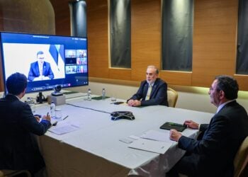 Cevdet Yılmaz: Hürmüz Boğazı'nın açılmasını memnuniyetle karşılıyoruz