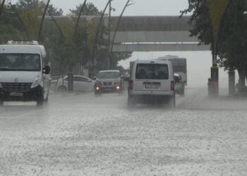 Bingöl için 'sarı kod' uyarısı: Kuvvetli sağanak ve çamur şeklinde yağış bekleniyor