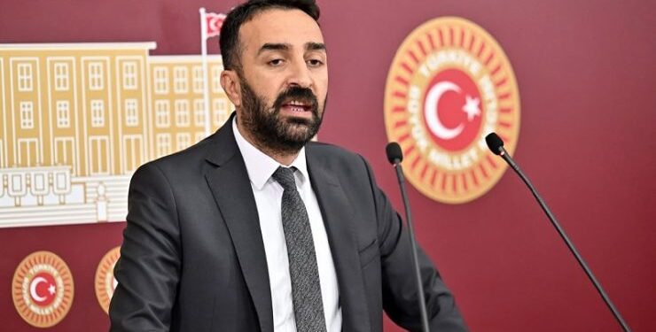 DEM Parti Meclis İdare Amiri Ömer Faruk Hülakü oldu 