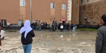 Okul bahçesinde oynayan çocuklara yıldırım isabet etti: İki çocuk öldü, bir çocuk ağır yaralı