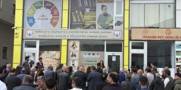 Bingöl'de Mazêr Derneği açıldı: "Kendi diliyle hayal kurmayanlar karanlıkta kalır"