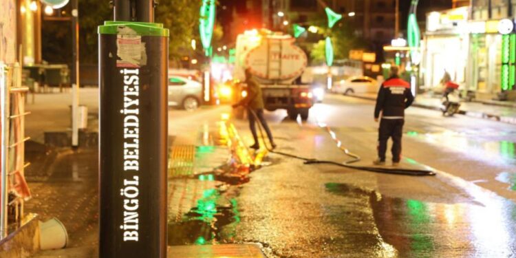 İşçiler geçinemiyor, belediye 'bütçe' diyor: Bingöl Belediyesi’nde grev kapıda mı?