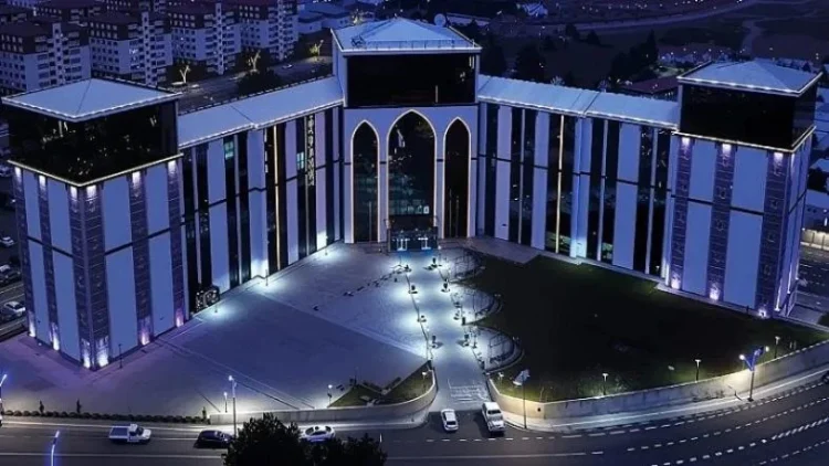 Bingöl Belediyesi işçilerinden 'ikramiye' tepkisi: "Kağıt üstünde ödenmiş ama hesapta yok"