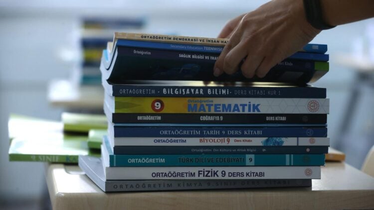 Milli Eğitim’de kavramsal dönüşüm: Ders kitaplarında 'Türkistan', 'Doğu Roma' ve 'Mavi Vatan' dönemi