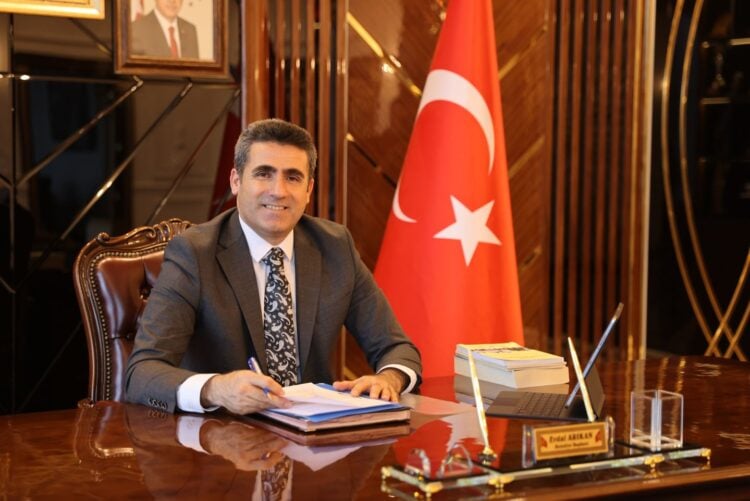 Bingöl Belediyesi 'kısıtlı imkanlarını' kabul etti, hizmet için krediye başvurdu
