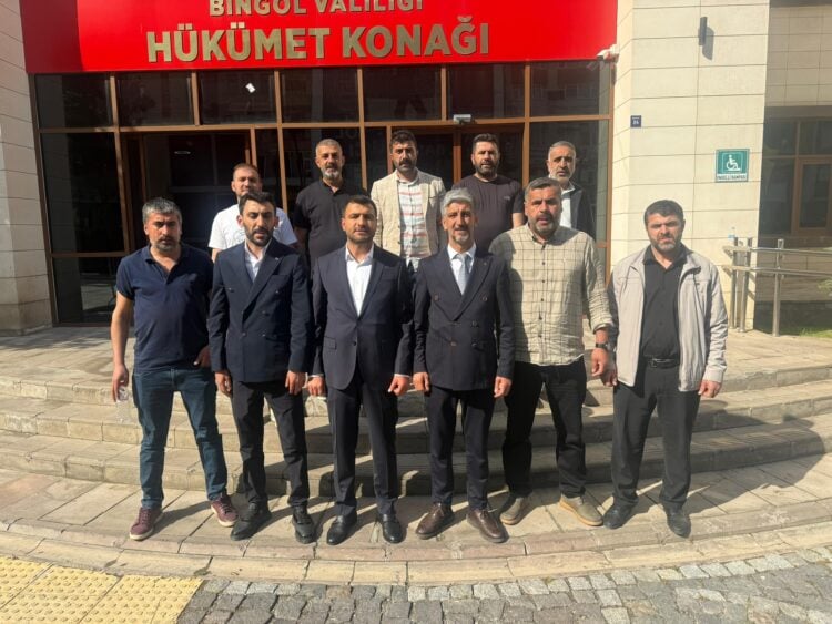 Mesut Kurtaran mazbatasını aldı: Bingöl Esnaf Odaları Birliği’nde yeni dönem resmen başladı