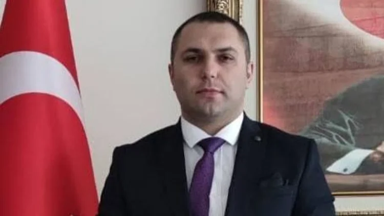 Yedisu Kaymakamı Değişti! Yedisu’nın Yeni Kaymakamı Emrah Özbek Kimdir?