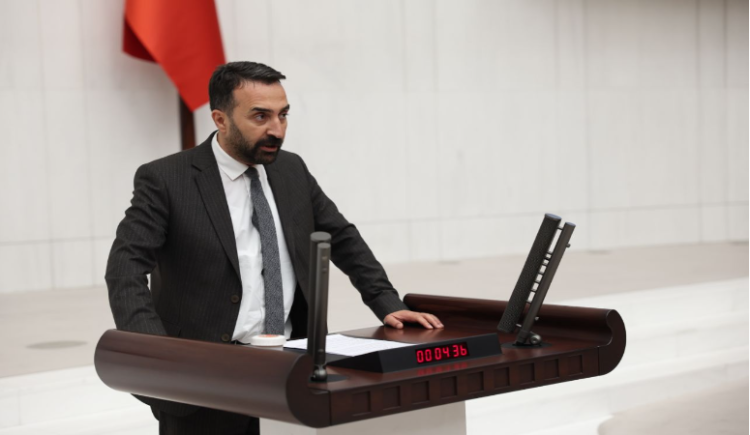 Hülakü'den Rahmi Koç ve Binali Yıldırım’a sert tepki: "O kahkahalar acziyetinizin göstergesidir!"