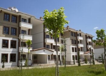 TOKİ'nin 64 ilde satışa sunacağı konutların illere göre dağılımı belli oldu: Bingöl'de kaç konut satışa çıkacak?